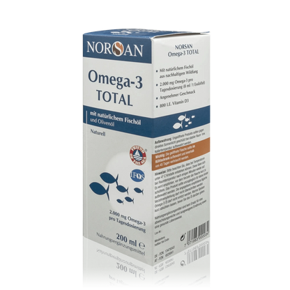 Norsan Omega 3 Total mit natürlichem Fischöl und Olivenöl - Natürlicher Geschmack - 200 ml - Vorderansicht schräg